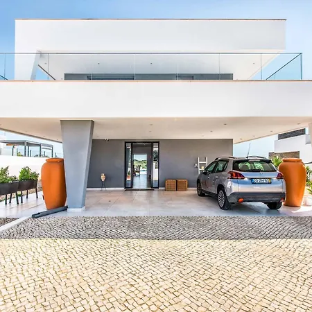 Sunset Vista Villa *